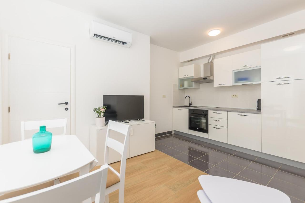 Ferienwohnung Gigo Pula Exterior foto